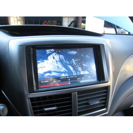 Ramka do radia 2DIN Subaru Impreza / Forester po 2008