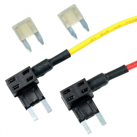 bezpieczniki w samochodzie podłączenie kamery