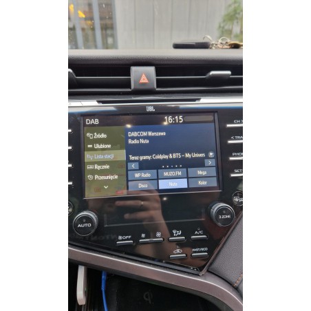 radio dab w toyocie camry android auto i carplay