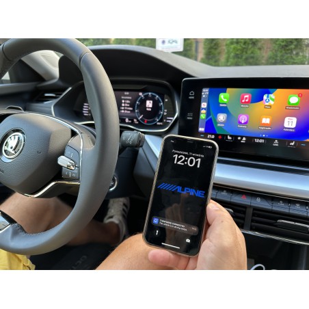 kamera samochodowa powiadomienia parkingowe na telefon THINKWARE T700