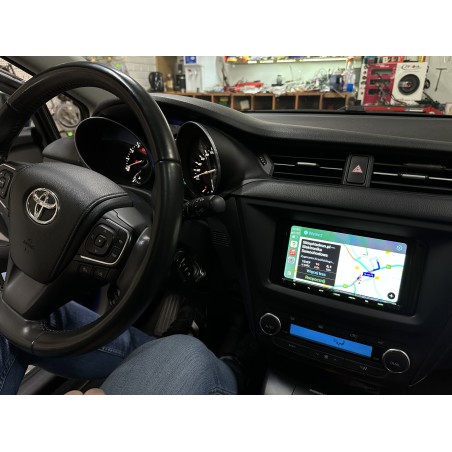 radio do toyoty avensis