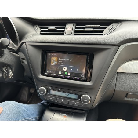 toyota avensis radio android auto