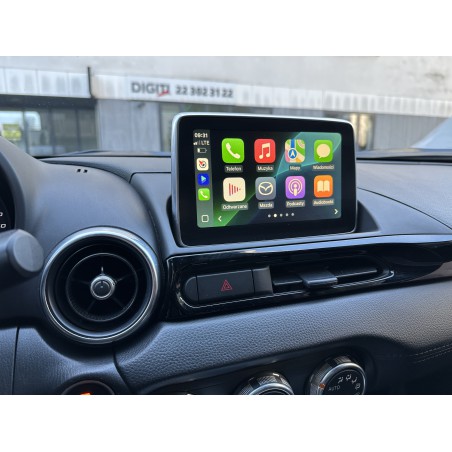 fiat 124 spider android auto carplay
