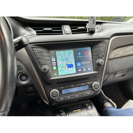 toyota avensis android auto