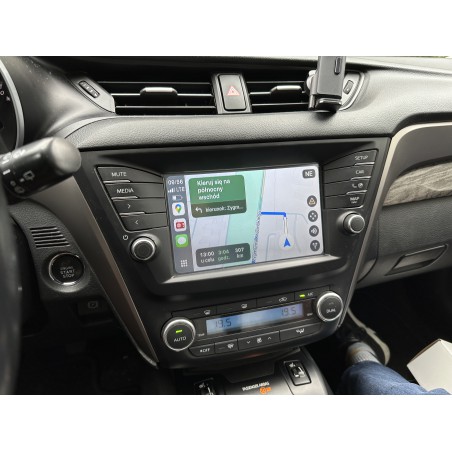 wymiana radia toyta avensis