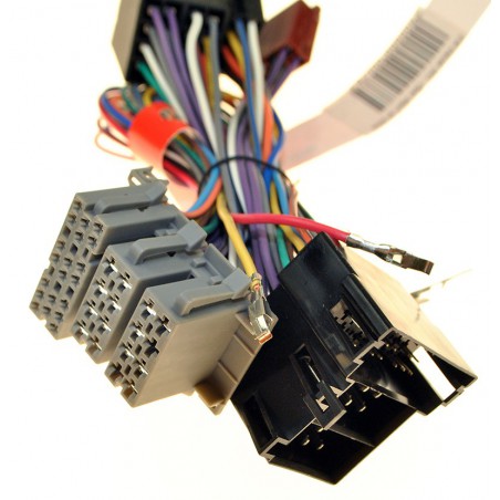 Złącze ISO zestawu głośnomówiącego- Opel do 2004