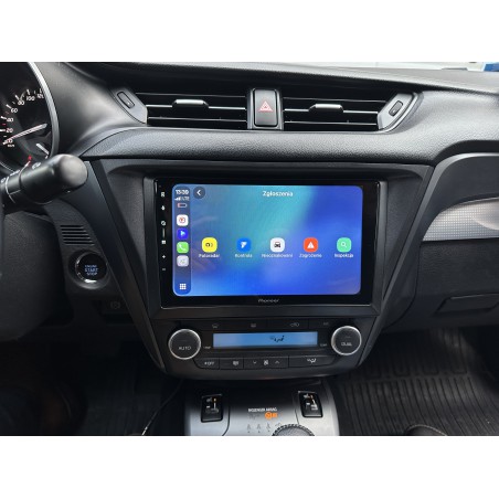 radio do toyoty avensis android auto carplay