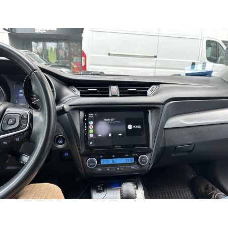 radio do toyoty avensis