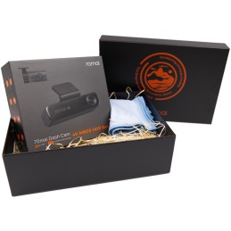 70mai M800 2ch z okolicznościowym opakowaniem