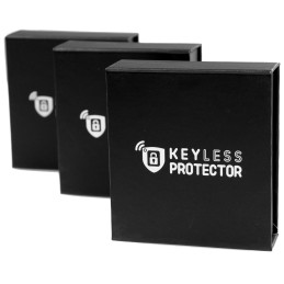 kradzież samochodu na walizkę keyless protector