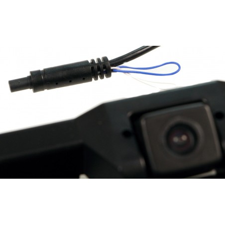 kamera w tablicy rejestracyjnej