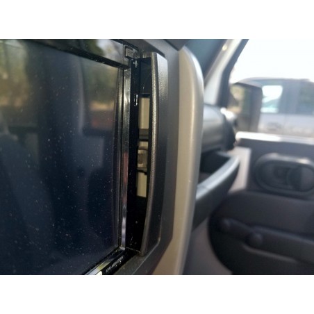 radio montaż jeep dodge chrysler