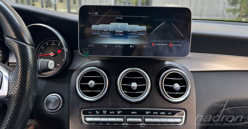 dotykowy ekran do mercedesa glc 