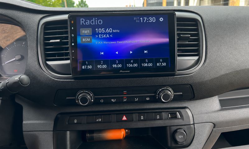 radio do toyoty proace