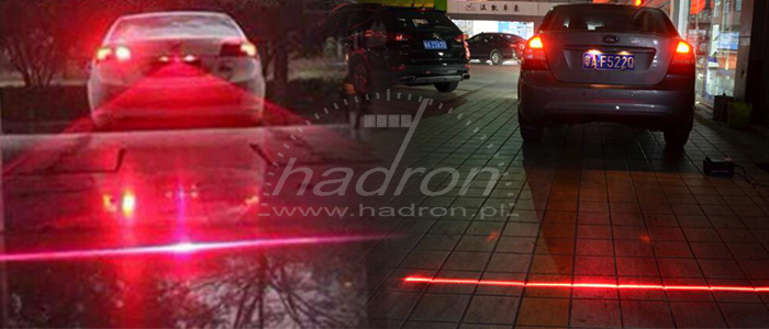 Światło tylne laserowe Driveen podczas parkowania tyłem w garażu